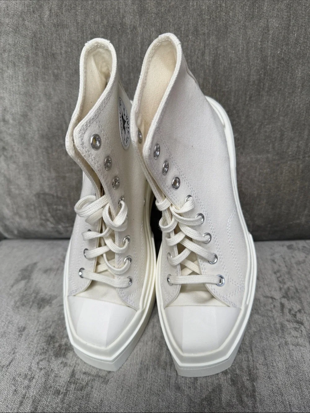 Women’s High-Top Platform Sneakers - Cream Lace-Up Converse All Stars Wedge Sz 9